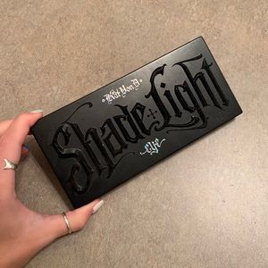 Kat Von D Shade & Light Eyeshadow Palette